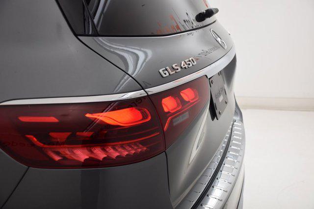 new 2026 Mercedes-Benz GLS 450 car, priced at $96,525