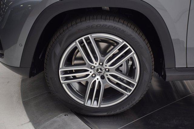 new 2026 Mercedes-Benz GLS 450 car, priced at $96,525