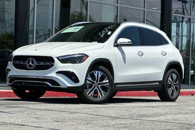 new 2025 Mercedes-Benz GLA 250 car, priced at $46,120