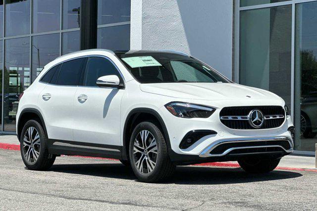 new 2025 Mercedes-Benz GLA 250 car, priced at $46,120