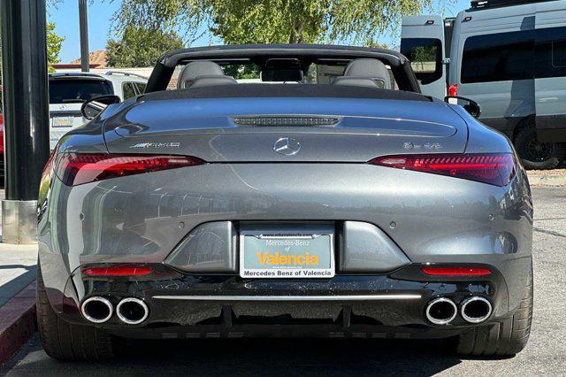 new 2024 Mercedes-Benz AMG SL 43 car, priced at $113,630