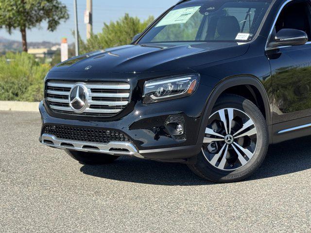 new 2025 Mercedes-Benz GLB 250 car, priced at $47,145