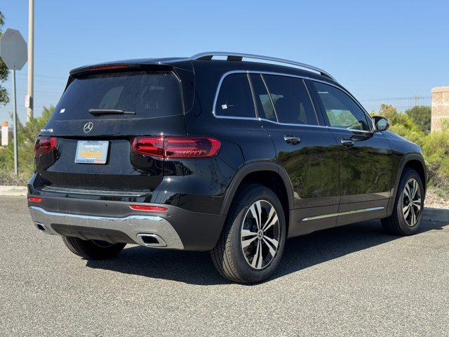 new 2025 Mercedes-Benz GLB 250 car, priced at $47,145