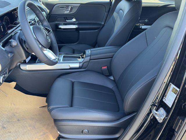 new 2025 Mercedes-Benz GLB 250 car, priced at $47,145
