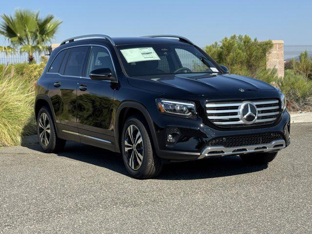 new 2025 Mercedes-Benz GLB 250 car, priced at $47,145
