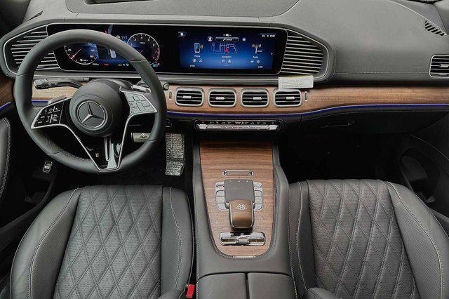 new 2024 Mercedes-Benz Maybach GLS 600 car