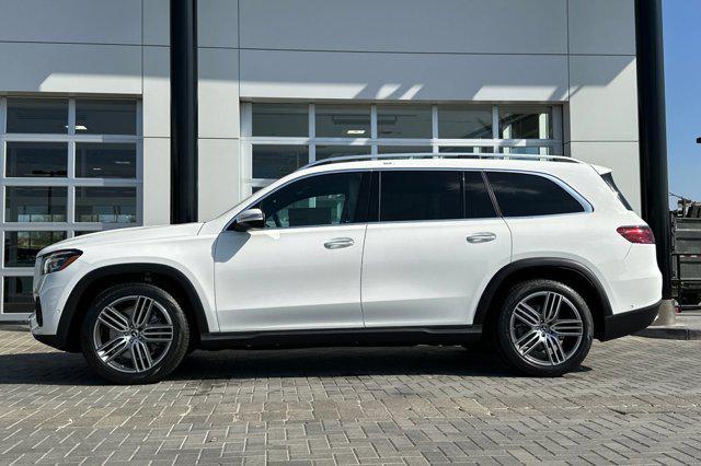 new 2025 Mercedes-Benz GLS 450 car, priced at $92,325