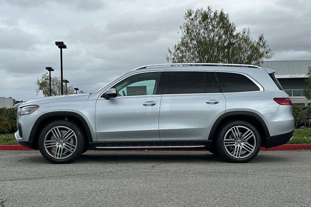 new 2025 Mercedes-Benz GLS 450 car, priced at $94,085
