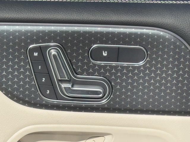 new 2025 Mercedes-Benz GLB 250 car, priced at $48,450