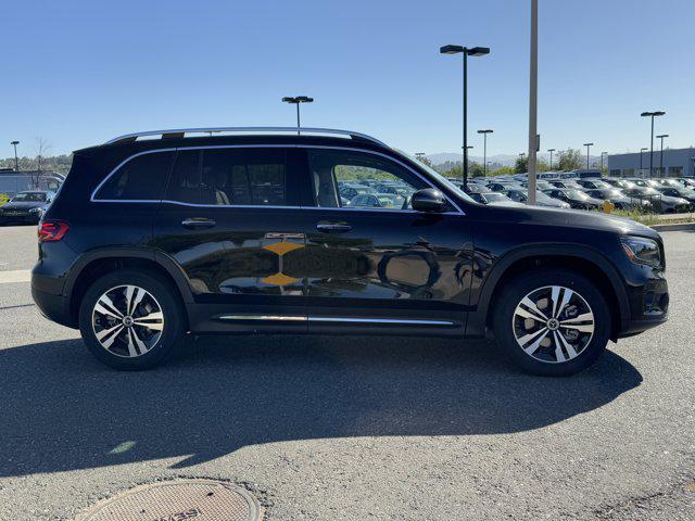new 2025 Mercedes-Benz GLB 250 car, priced at $48,450