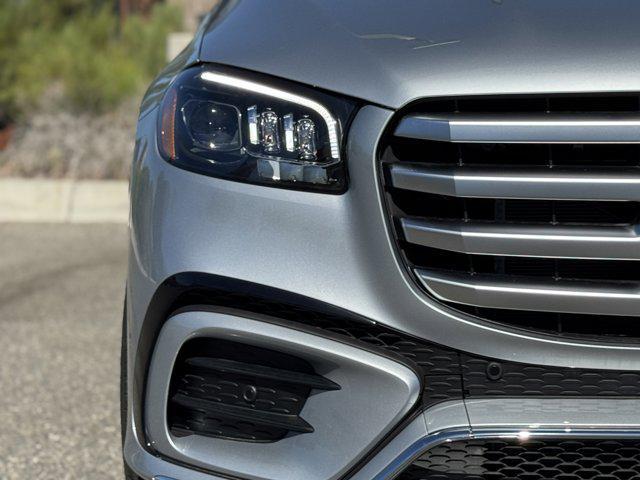 new 2025 Mercedes-Benz GLS 450 car, priced at $95,365