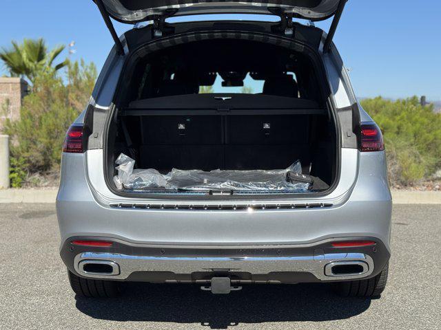 new 2025 Mercedes-Benz GLS 450 car, priced at $95,365