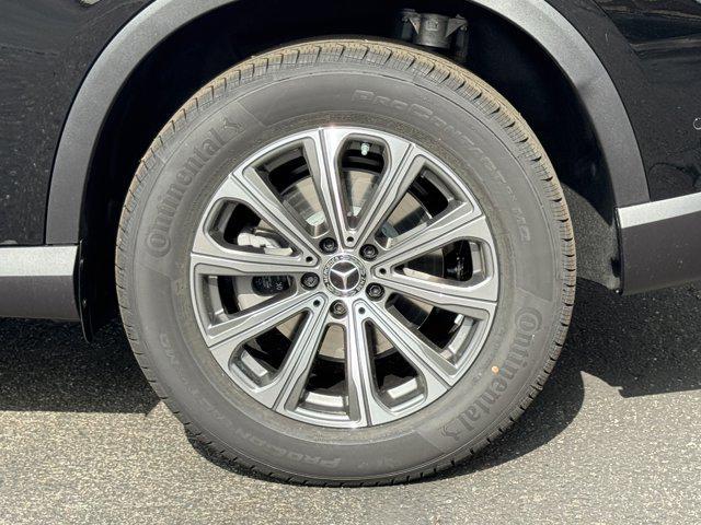 new 2026 Mercedes-Benz GLC 300 car, priced at $52,740