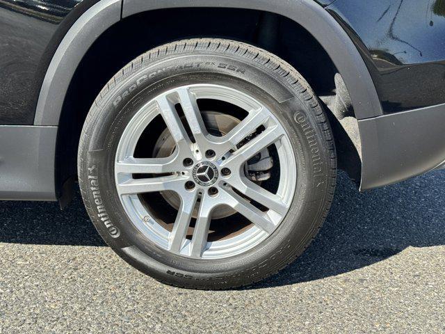 used 2020 Mercedes-Benz GLB 250 car, priced at $24,600
