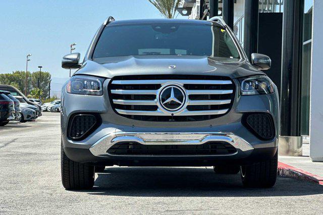 new 2025 Mercedes-Benz GLS 450 car, priced at $92,495