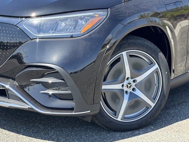 new 2026 Mercedes-Benz EQE 320 car, priced at $72,855