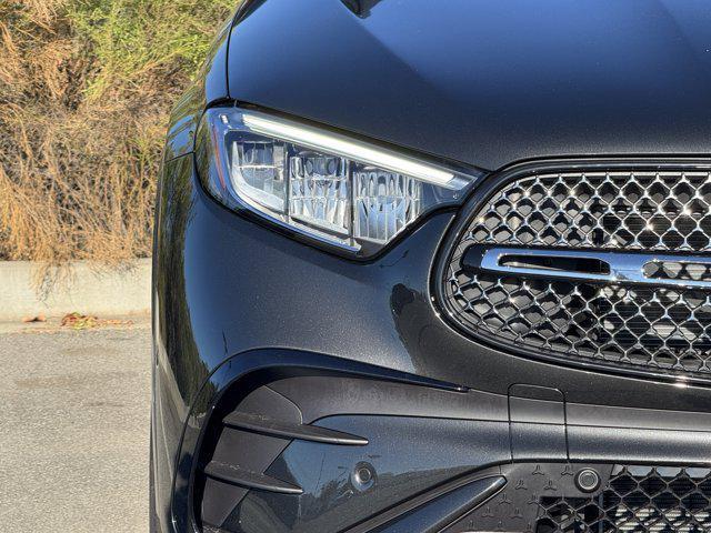 new 2026 Mercedes-Benz GLC 300 car, priced at $58,400
