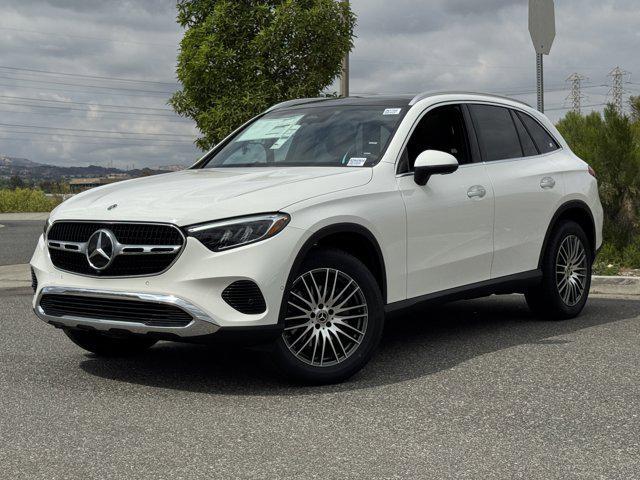 new 2025 Mercedes-Benz GLC 300 car
