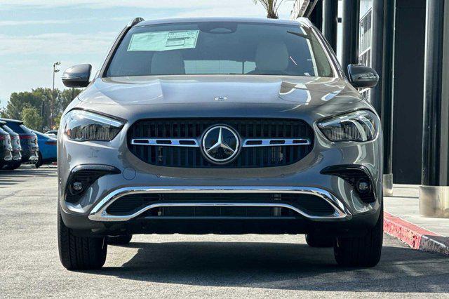 new 2025 Mercedes-Benz GLA 250 car, priced at $46,380