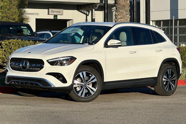 new 2025 Mercedes-Benz GLA 250 car, priced at $44,620