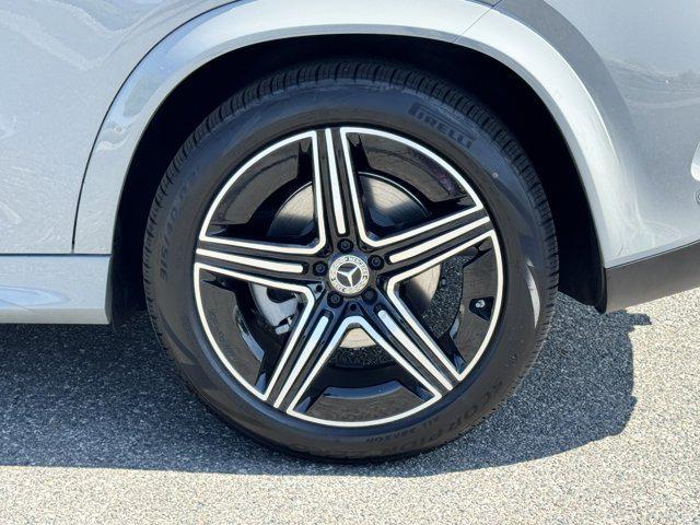 new 2025 Mercedes-Benz GLE 580 car, priced at $103,380