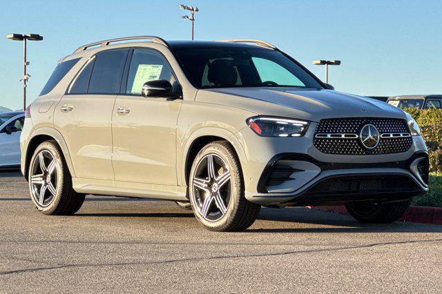 new 2025 Mercedes-Benz GLE 580 car, priced at $103,380