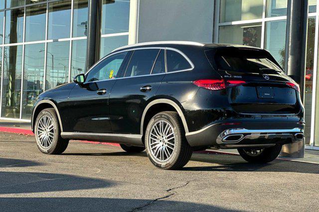 new 2025 Mercedes-Benz GLC 300 car, priced at $55,265