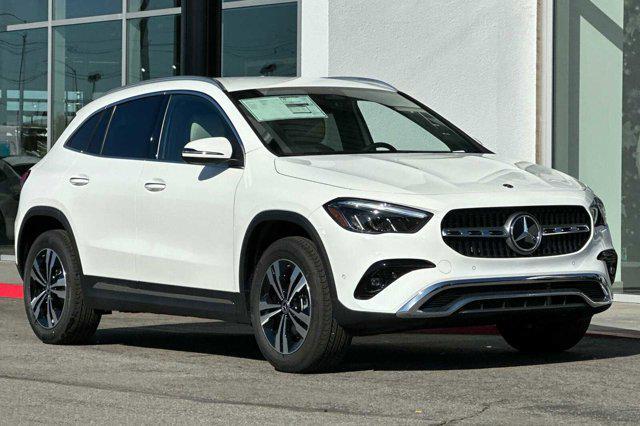 new 2025 Mercedes-Benz GLA 250 car, priced at $44,620