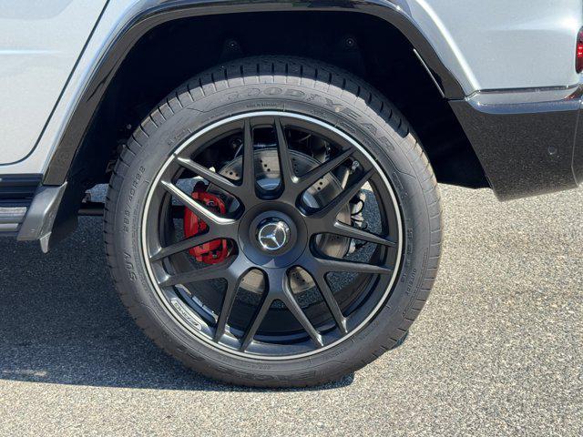 new 2025 Mercedes-Benz AMG G 63 car, priced at $233,565