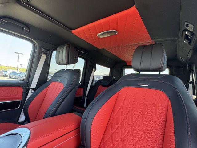 new 2025 Mercedes-Benz AMG G 63 car, priced at $233,565
