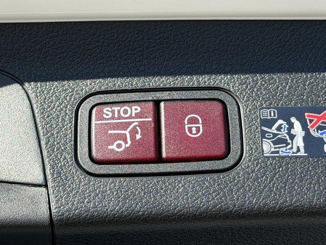 new 2026 Mercedes-Benz GLS 450 car, priced at $97,405