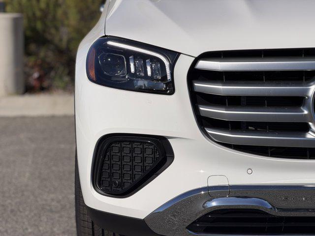 new 2026 Mercedes-Benz GLS 450 car, priced at $97,405
