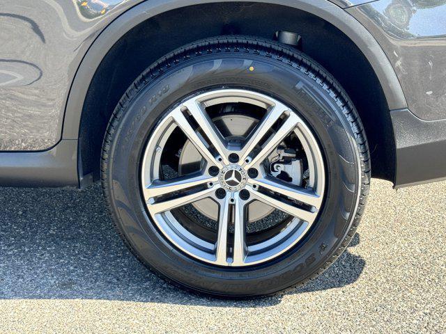 used 2021 Mercedes-Benz GLC 300 car, priced at $20,900