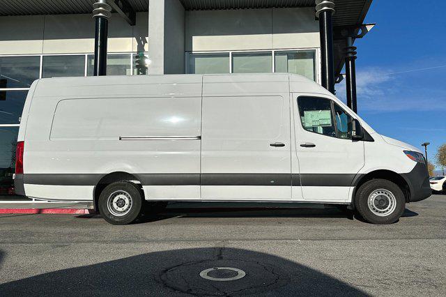 new 2024 Mercedes-Benz Sprinter 3500 car