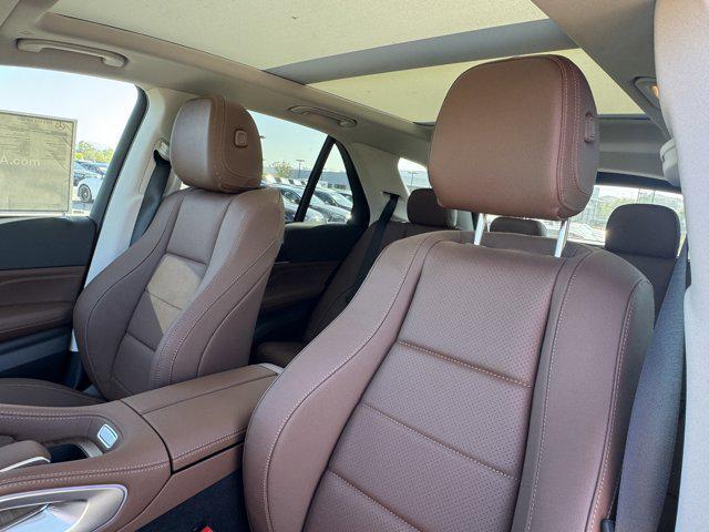 new 2025 Mercedes-Benz GLE 350 car, priced at $69,420