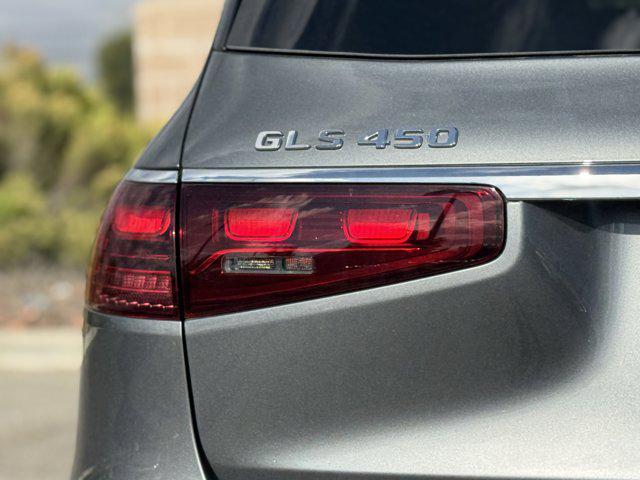 new 2025 Mercedes-Benz GLS 450 car, priced at $95,145