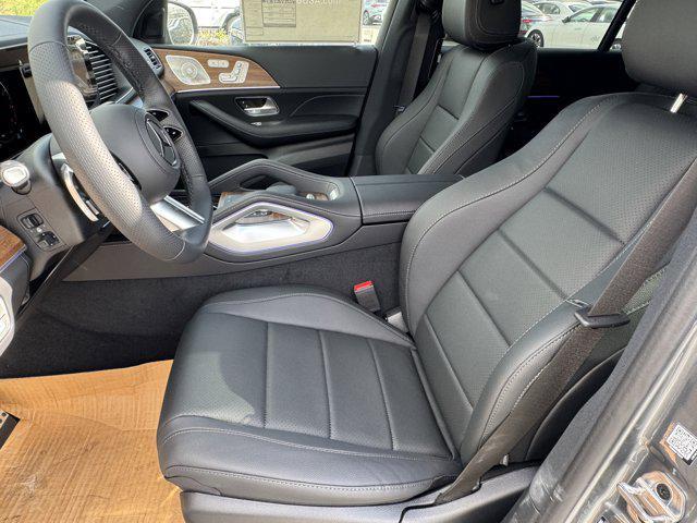 new 2025 Mercedes-Benz GLS 450 car, priced at $95,145