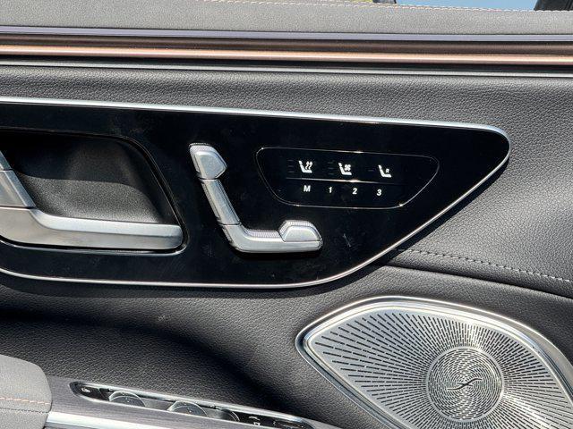 new 2025 Mercedes-Benz EQS 450 car, priced at $121,495