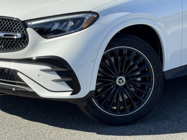 new 2026 Mercedes-Benz GLC 300 car, priced at $58,435