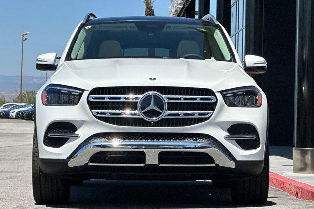 new 2024 Mercedes-Benz GLE 450 car, priced at $75,745