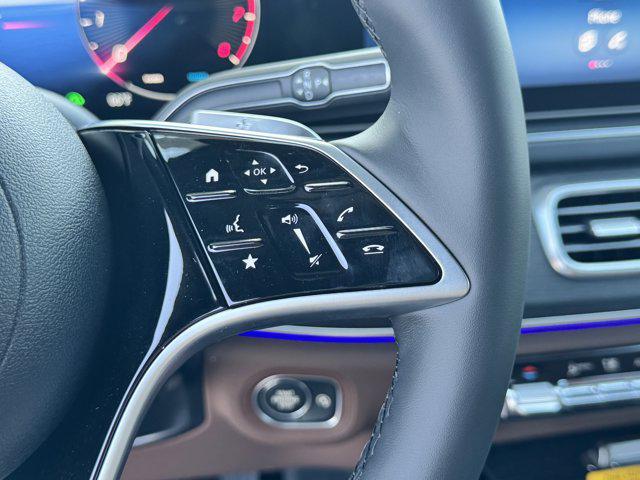 new 2025 Mercedes-Benz GLS 450 car, priced at $93,280