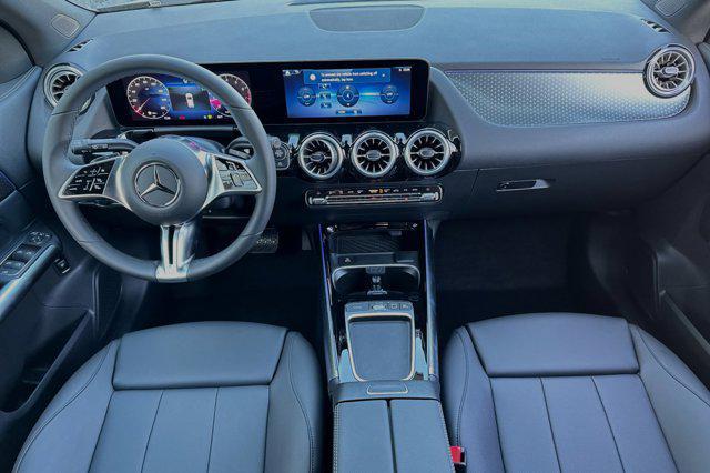 new 2025 Mercedes-Benz GLA 250 car, priced at $44,620