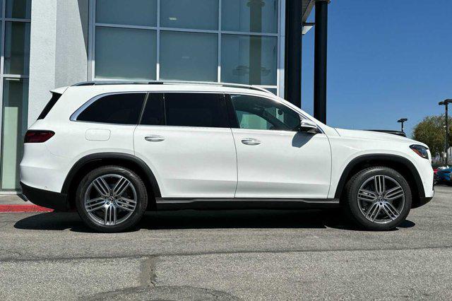 new 2025 Mercedes-Benz GLS 450 car, priced at $91,775