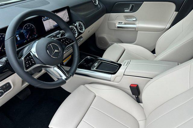new 2025 Mercedes-Benz GLA 250 car, priced at $45,845