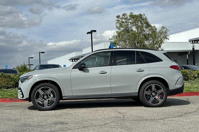 new 2025 Mercedes-Benz GLC 300 car, priced at $61,790