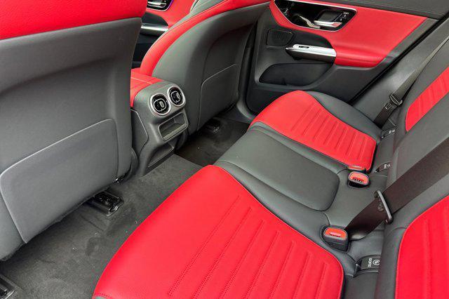 new 2025 Mercedes-Benz GLC 300 car, priced at $61,790