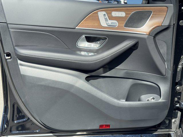 new 2025 Mercedes-Benz GLE 350 car, priced at $66,960