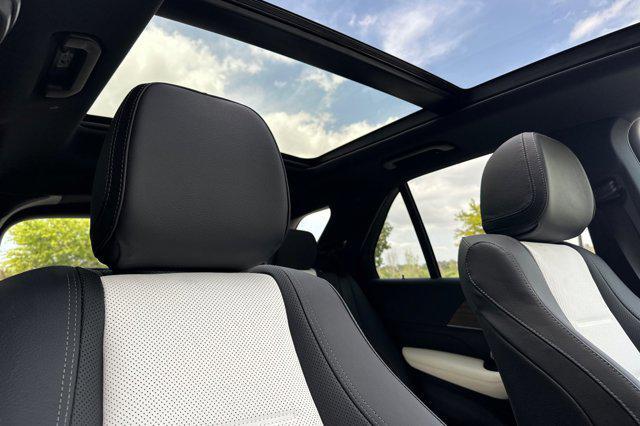new 2025 Mercedes-Benz GLE 450e car, priced at $81,830