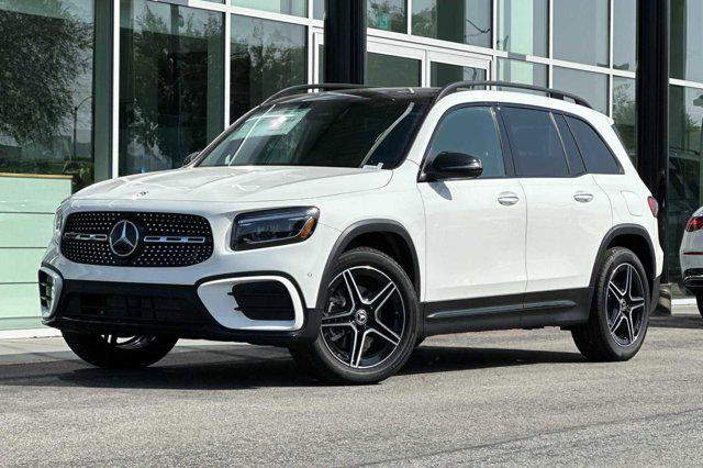 new 2024 Mercedes-Benz GLB 250 car, priced at $55,090