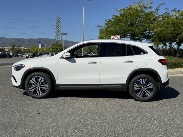new 2025 Mercedes-Benz GLA 250 car, priced at $46,195